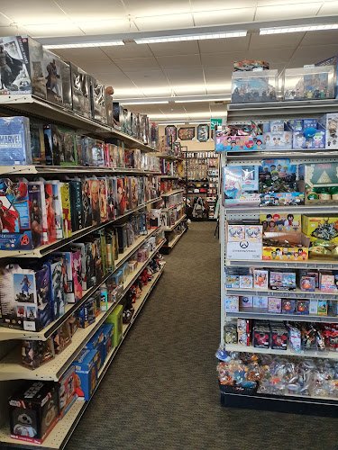 Pokemon trading card store in Bakersfield Silver Wolf Comics & Collectables Bakersfield California