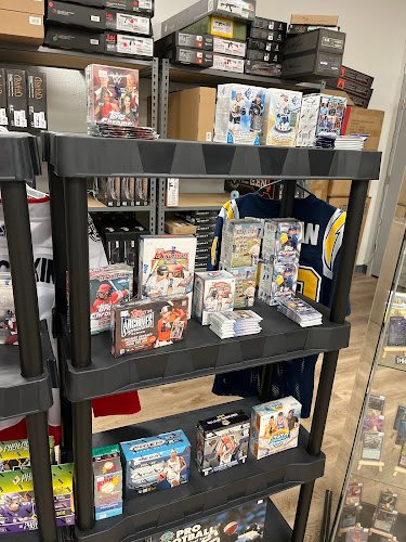 Pokemon trading card store in Benbrook Lincoln Sports Cards Benbrook Texas