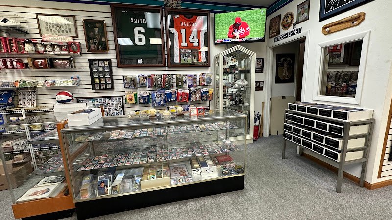 Pokemon trading card store in Columbus Hartman's Baseball Card Shop Columbus Ohio