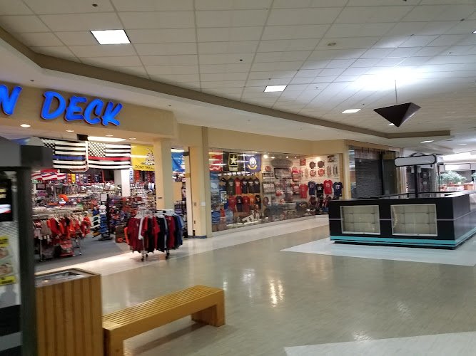 Pokemon trading card store in Enid On Deck Sportscards Enid Oklahoma