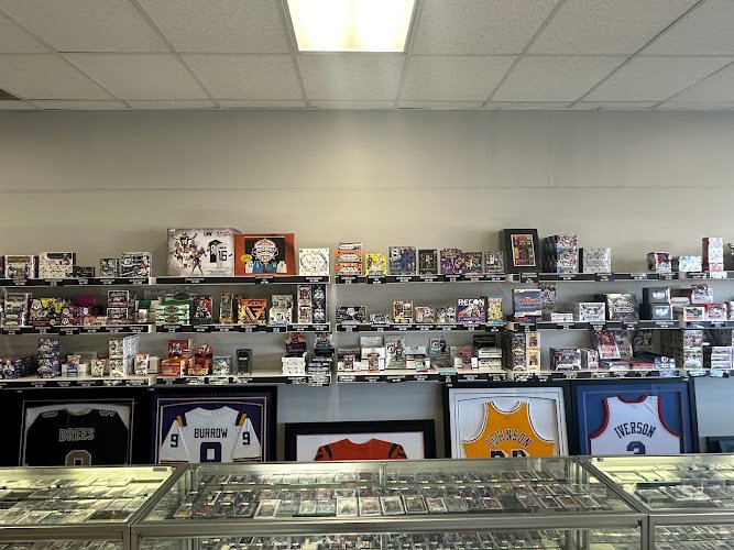 Pokemon trading card store in Glen Ellyn The Sandlot Sports Cards and Memorabilia Glen Ellyn Illinois