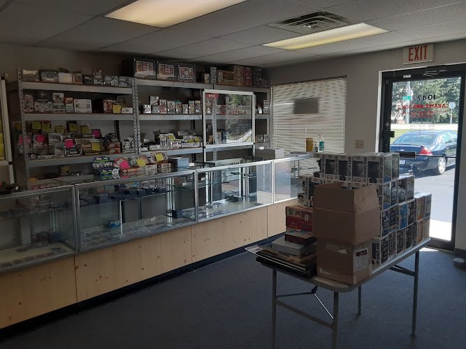 Pokemon trading card store in Holland Laramie & Son's Sports Cards And Collectibles Holland Ohio