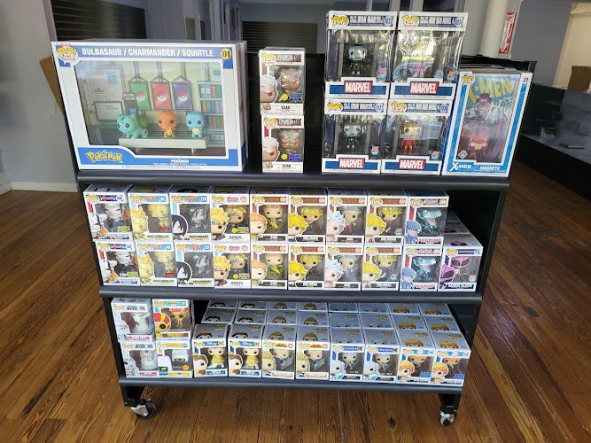 Pokemon trading card store in Sebring Dino's Cards & Collectibles Sebring Florida